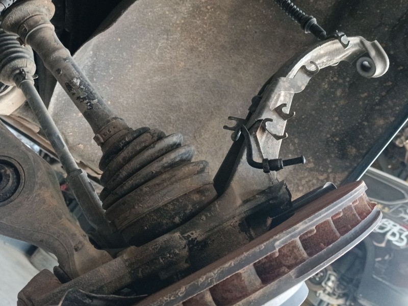 Recambio de mangueta delantera izquierda para audi q7 (4lb) 3.0 tdi quattro referencia OEM IAM   