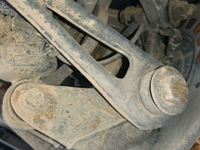 Recambio de mangueta trasera derecha para audi q7 (4lb) 3.0 tdi quattro referencia OEM IAM   