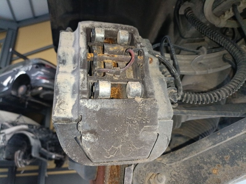 Recambio de pinza freno trasera derecha para audi q7 (4lb) 3.0 tdi quattro referencia OEM IAM   