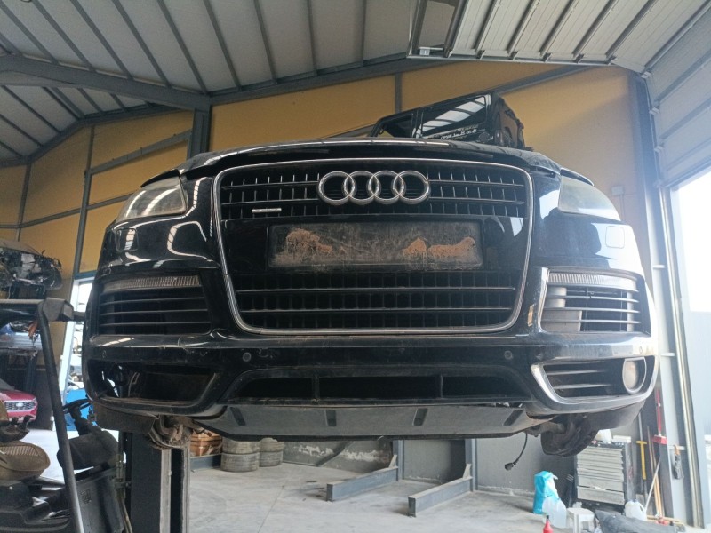 Recambio de paragolpes delantero para audi q7 (4lb) 3.0 tdi quattro referencia OEM IAM   