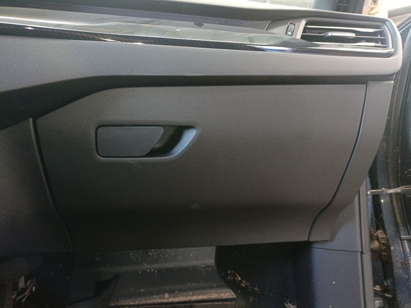 Recambio de guantera para ford focus iv (hn) 1.5 ecoblue referencia OEM IAM   