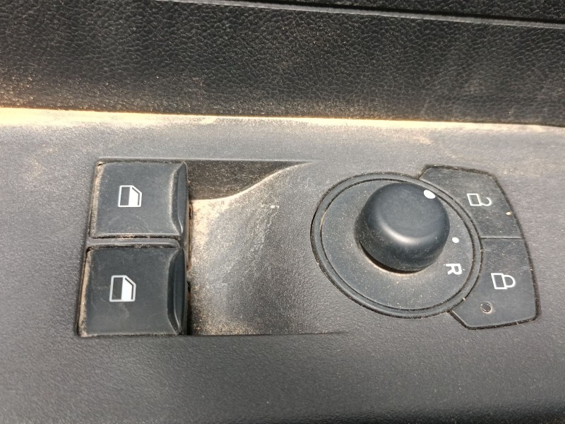 Recambio de mando elevalunas delantero izquierdo para ford transit courier referencia OEM IAM   
