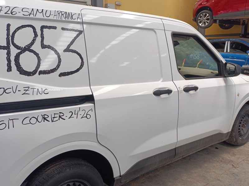 Recambio de puerta lateral corredera derecha para ford transit courier referencia OEM IAM   