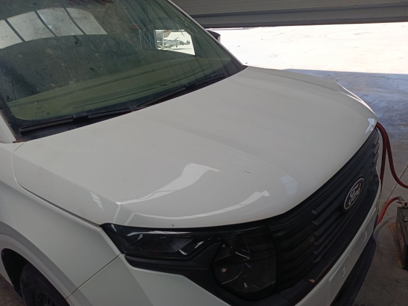 Recambio de capot para ford transit courier referencia OEM IAM   