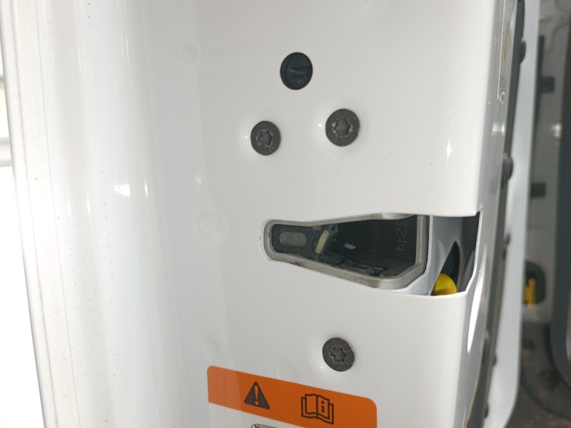 Recambio de cerradura maletero / porton para ford transit courier referencia OEM IAM   