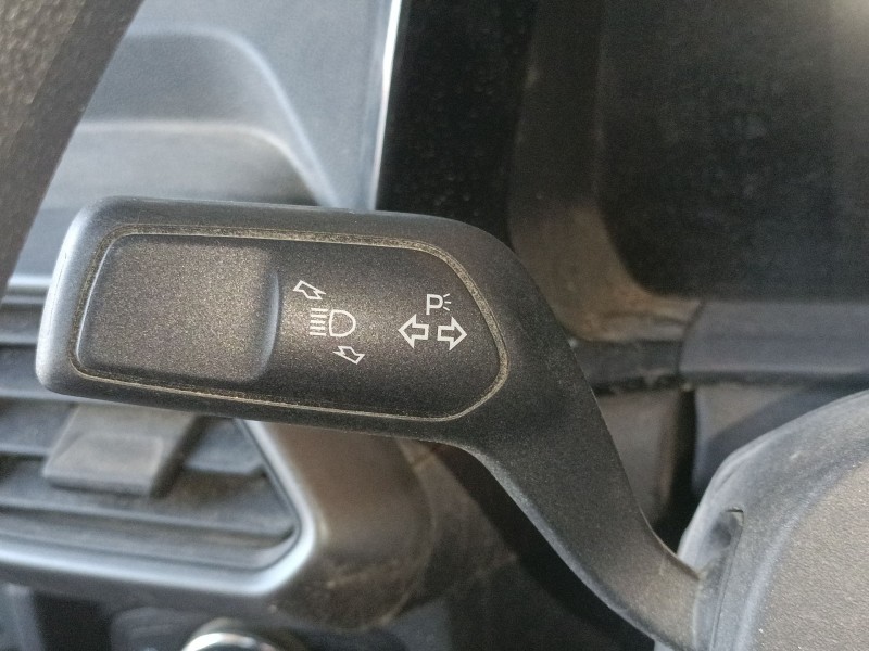 Recambio de mando intermitentes para ford transit courier referencia OEM IAM   