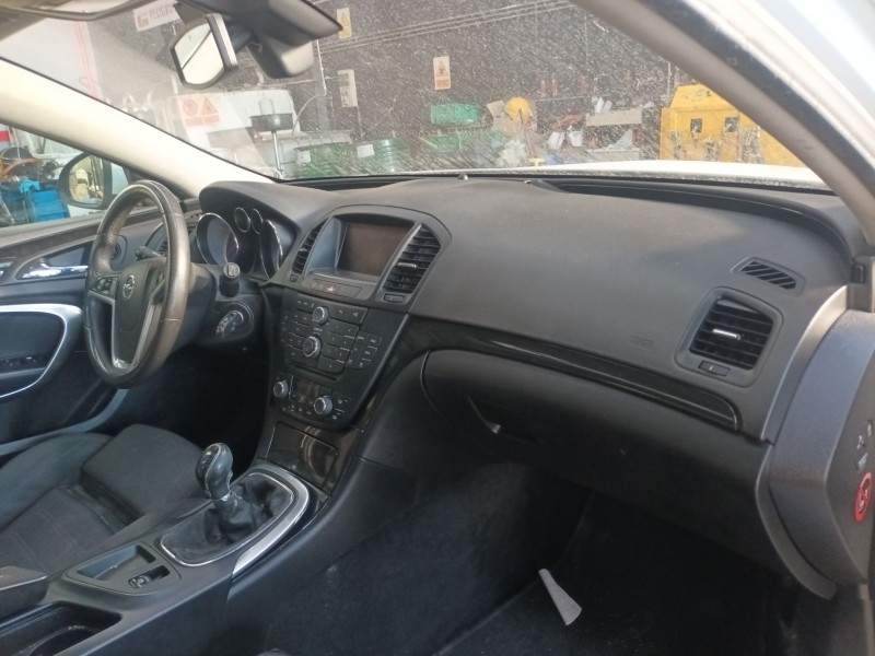 opel insignia a (g09) del año 2010