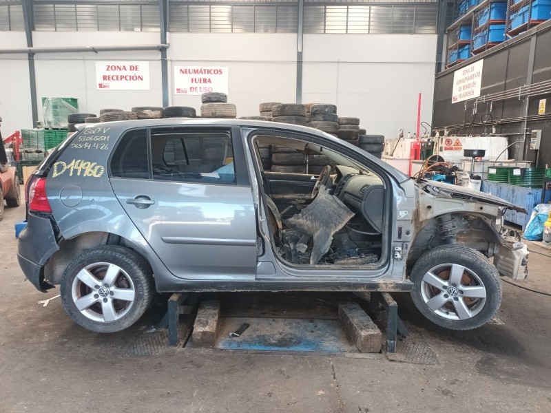 volkswagen golf v (1k1) del año 2003