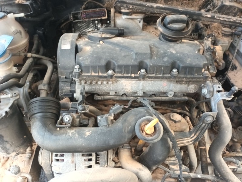 volkswagen golf v (1k1) del año 2003
