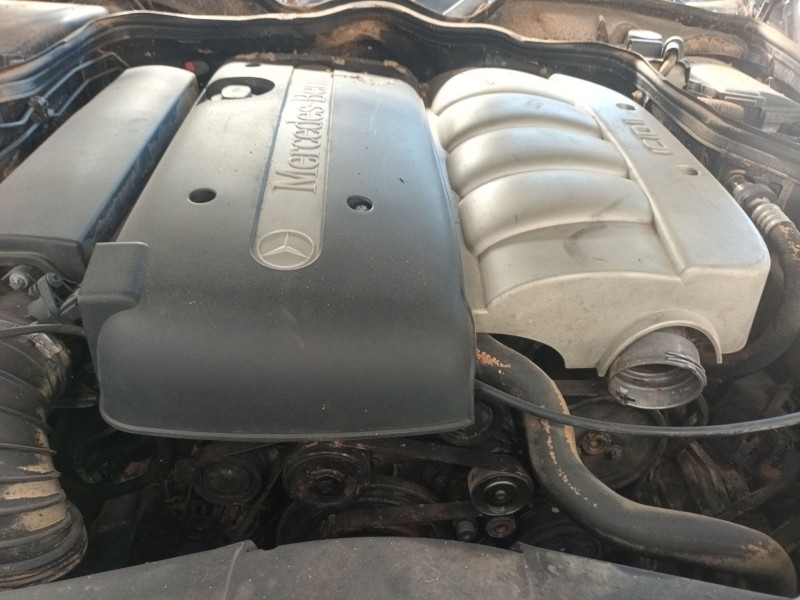 mercedes-benz clase e (w211) del año 2002