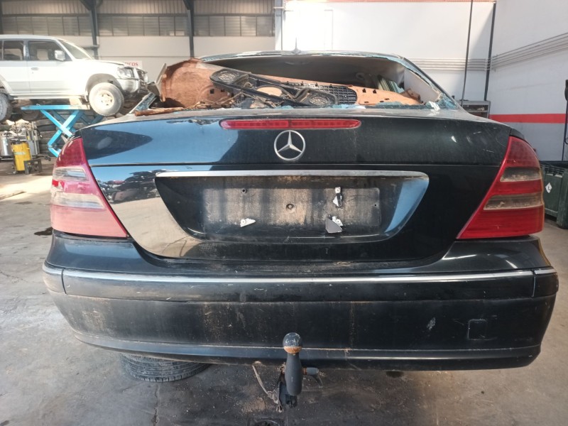 mercedes-benz clase e (w211) del año 2002