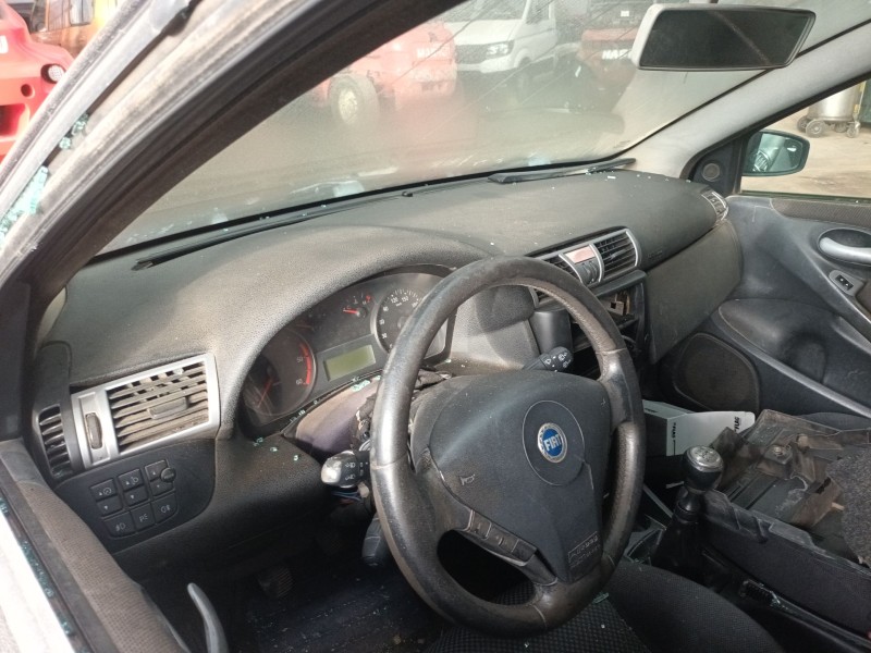 fiat stilo (192_) del año 2004
