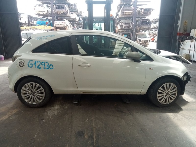 opel corsa d (s07) del año 2014