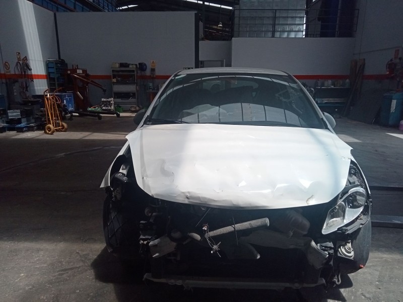opel corsa d (s07) del año 2014