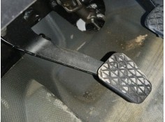 Recambio de pedal embrague para ford transit courier referencia OEM IAM   