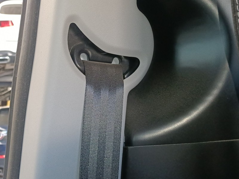 Recambio de cinturon seguridad delantero derecho para ford transit courier referencia OEM IAM   