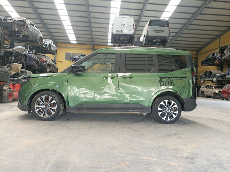 ford tourneo combi v769 del año 2024