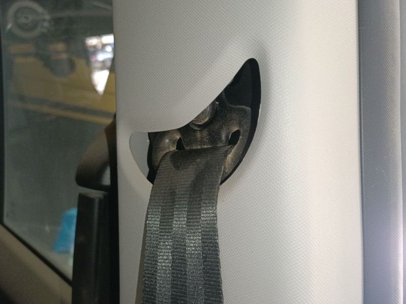 Recambio de cinturon seguridad delantero izquierdo para ford tourneo combi v769 referencia OEM IAM   
