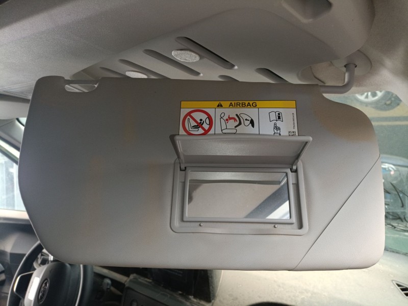 Recambio de parasol derecho para ford tourneo combi v769 referencia OEM IAM   