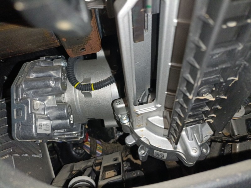 Recambio de columna direccion para ford tourneo combi v769 referencia OEM IAM   