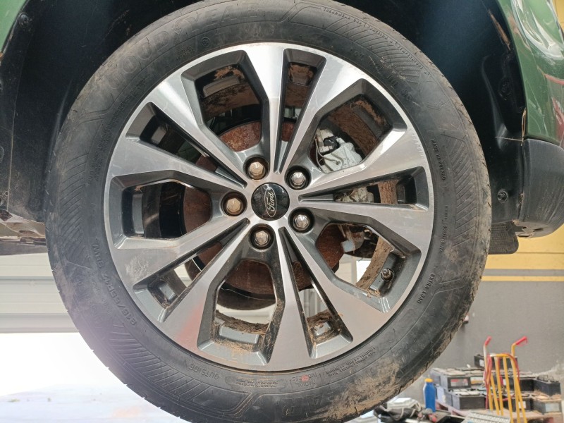 Recambio de llanta sin neumatico para ford tourneo combi v769 referencia OEM IAM   