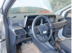 Recambio de salpicadero para ford transit courier referencia OEM IAM    2