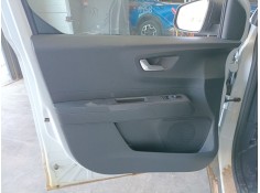 Recambio de guarnecido puerta delantera izquierda para ford transit courier referencia OEM IAM   