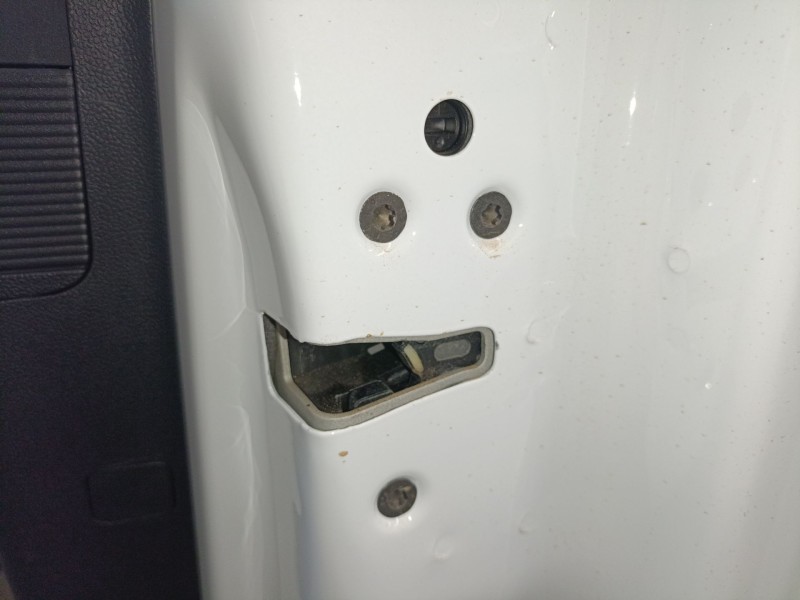 Recambio de cerradura puerta delantera derecha para ford transit courier referencia OEM IAM   