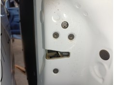 Recambio de cerradura puerta trasera derecha para ford transit courier referencia OEM IAM   