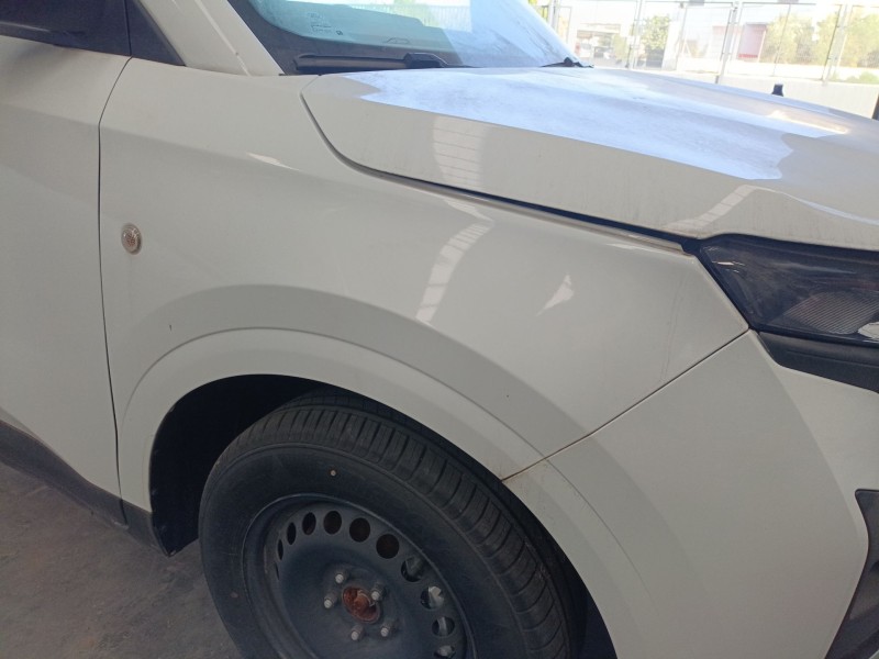 Recambio de aleta delantera derecha para ford transit courier referencia OEM IAM   