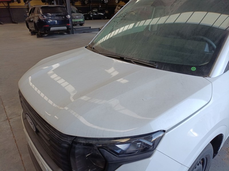 Recambio de capot para ford transit courier referencia OEM IAM   