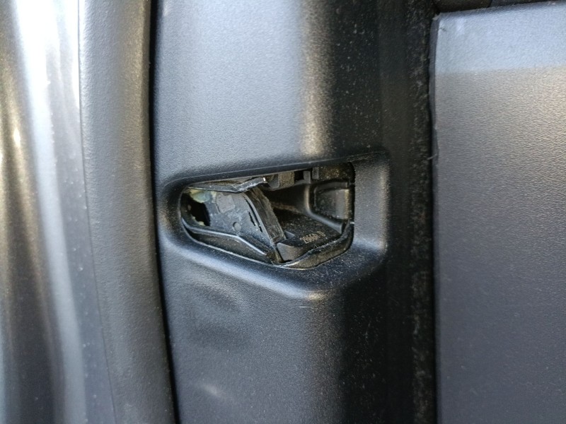 Recambio de cerradura puerta delantera izquierda para land rover range rover sport ii (l494) 3.0 sdv6 4x4 referencia OEM IAM   