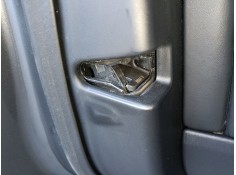 Recambio de cerradura puerta trasera izquierda para land rover range rover sport ii (l494) 3.0 sdv6 4x4 referencia OEM IAM   