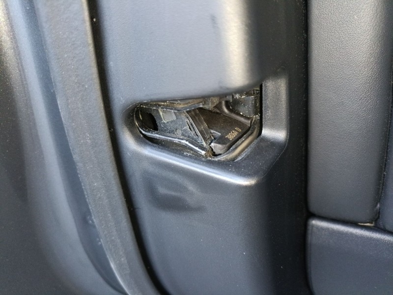 Recambio de cerradura puerta trasera izquierda para land rover range rover sport ii (l494) 3.0 sdv6 4x4 referencia OEM IAM   
