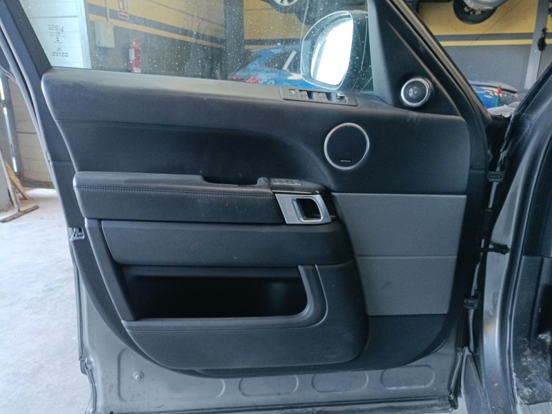 Recambio de guarnecido puerta delantera izquierda para land rover range rover sport ii (l494) 3.0 sdv6 4x4 referencia OEM IAM   