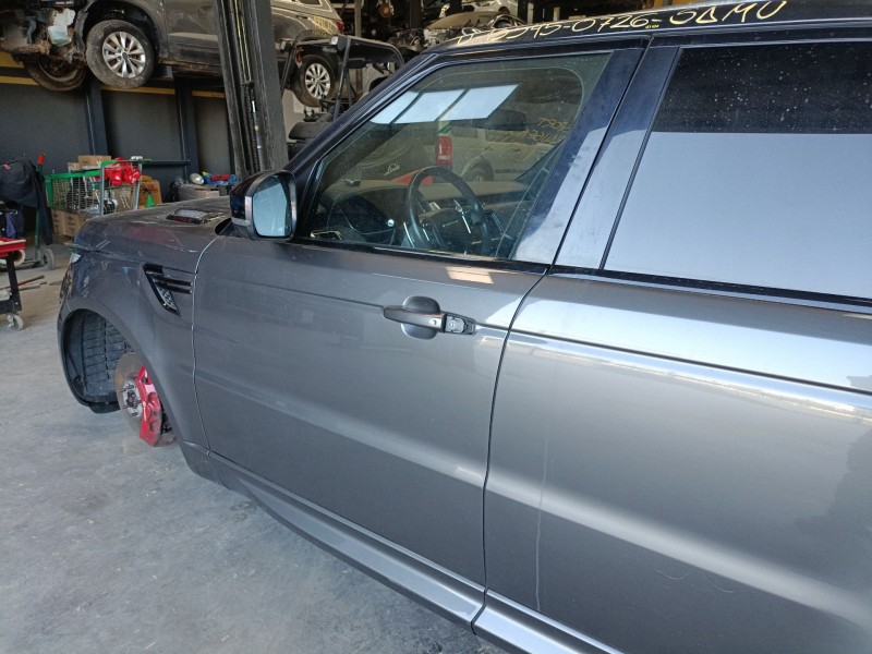 Recambio de puerta delantera izquierda para land rover range rover sport ii (l494) 3.0 sdv6 4x4 referencia OEM IAM   