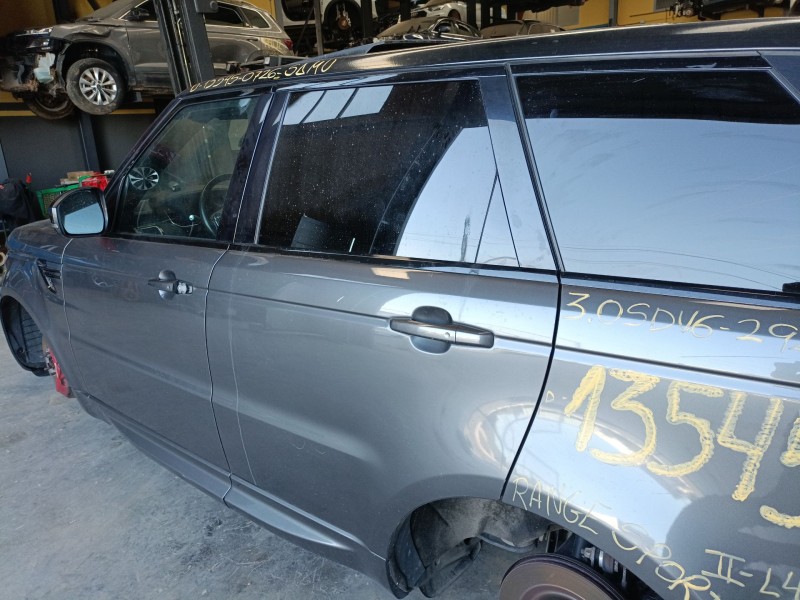 Recambio de puerta trasera izquierda para land rover range rover sport ii (l494) 3.0 sdv6 4x4 referencia OEM IAM   