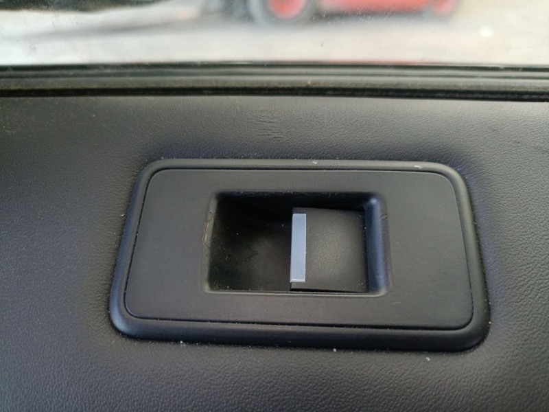 Recambio de mando elevalunas delantero derecho para land rover range rover sport ii (l494) 3.0 sdv6 4x4 referencia OEM IAM   