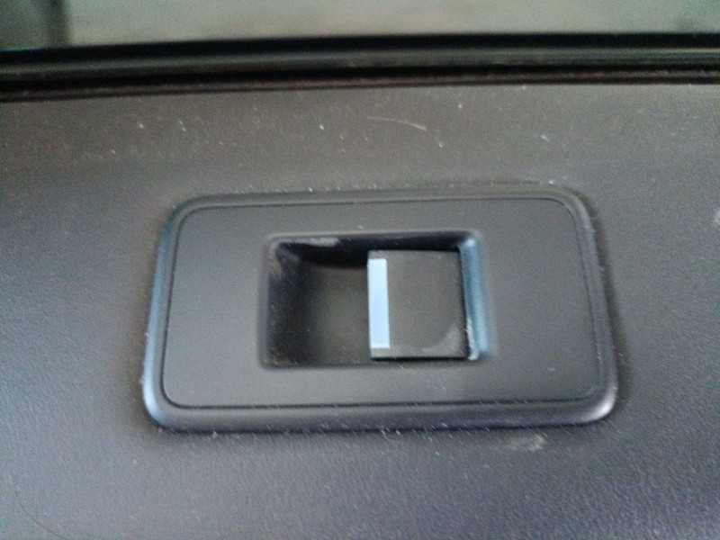Recambio de mando elevalunas trasero derecho para land rover range rover sport ii (l494) 3.0 sdv6 4x4 referencia OEM IAM   