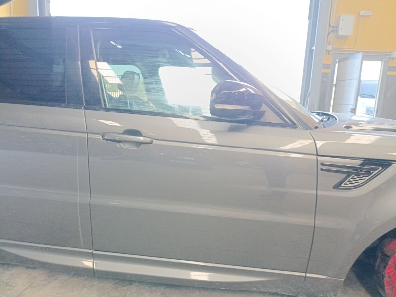 Recambio de puerta delantera derecha para land rover range rover sport ii (l494) 3.0 sdv6 4x4 referencia OEM IAM   
