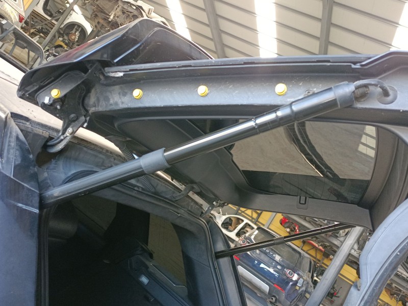 Recambio de amortiguador trasero izquierdo porton para land rover range rover sport ii (l494) 3.0 sdv6 4x4 referencia OEM IAM   