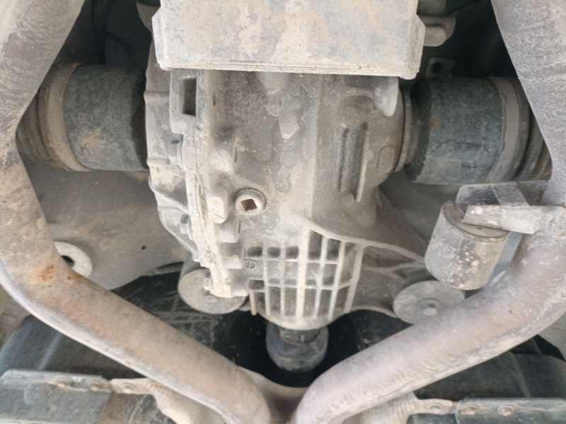 Recambio de diferencial trasero para land rover range rover sport ii (l494) 3.0 sdv6 4x4 referencia OEM IAM   