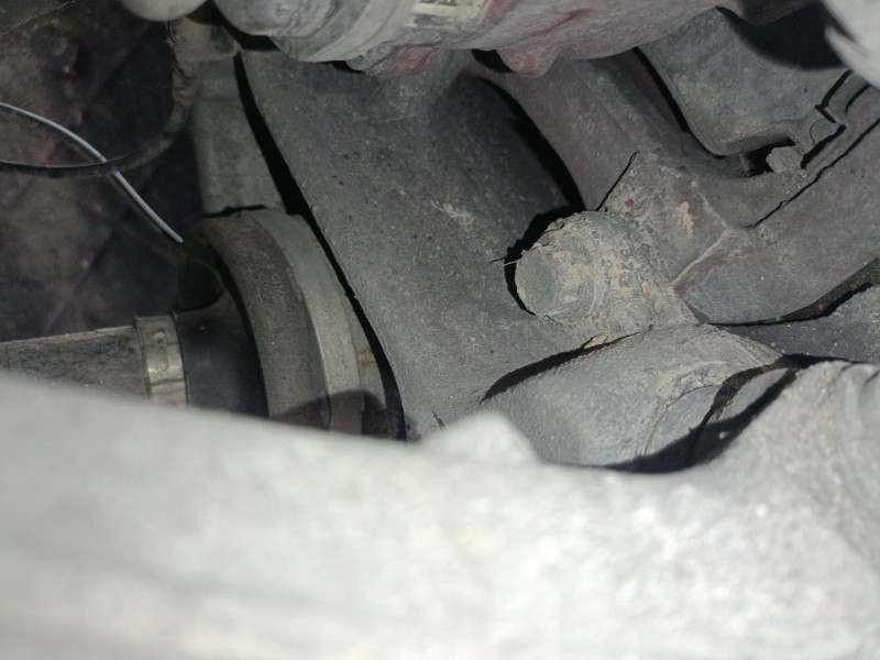Recambio de mangueta trasera derecha para land rover range rover sport ii (l494) 3.0 sdv6 4x4 referencia OEM IAM   