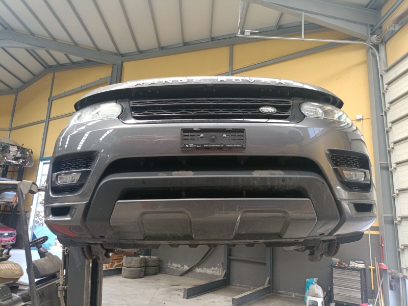 Recambio de paragolpes delantero para land rover range rover sport ii (l494) 3.0 sdv6 4x4 referencia OEM IAM   