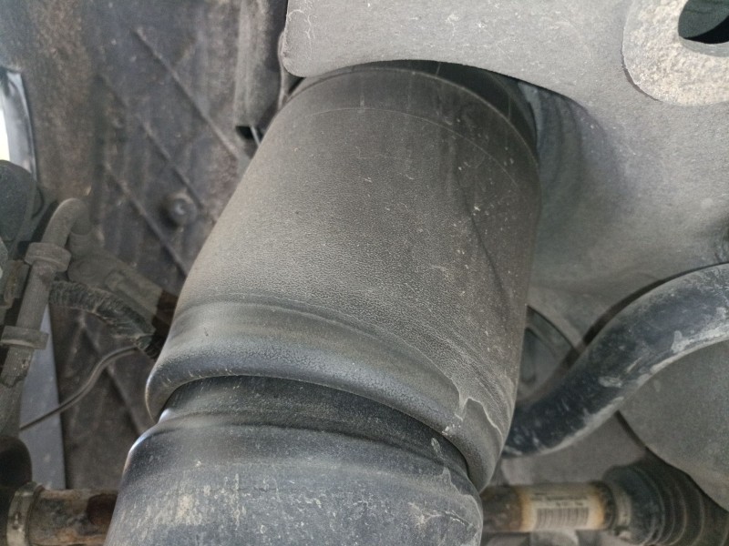 Recambio de amortiguador trasero izquierdo para land rover range rover sport ii (l494) 3.0 sdv6 4x4 referencia OEM IAM   