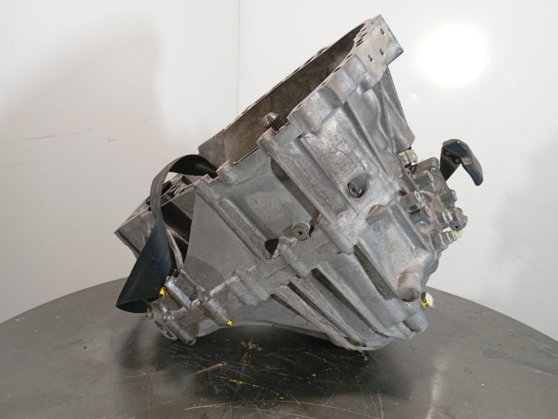 Recambio de caja cambios para toyota auris (_e15_) 2.0 d-4d (ade150_) referencia OEM IAM   