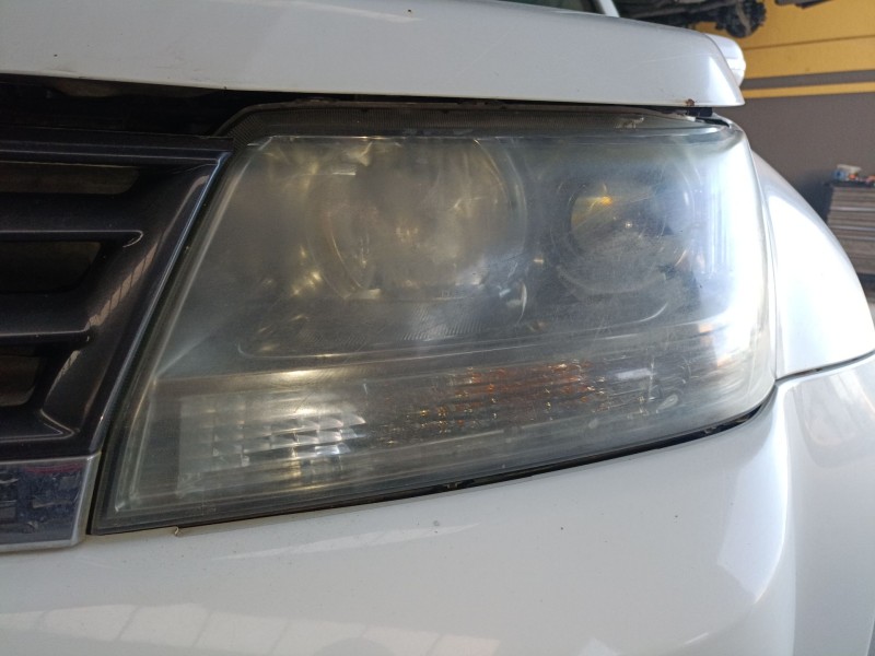 Recambio de faro izquierdo para suzuki grand vitara ii (jt, te, td) 1.9 ddis a las 4 ruedas (jt419, td44, jb419wd, jb419xd) refe