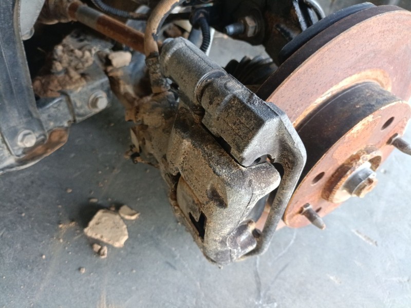 Recambio de pinza freno delantera izquierda para fiat 500 (312_) 1.2 (312axa1a) referencia OEM IAM   