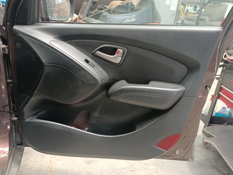 Recambio de guarnecido puerta delantera derecha para hyundai ix35 (lm, el, elh) 1.7 crdi referencia OEM IAM   