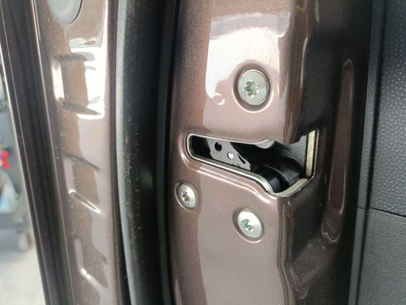 Recambio de cerradura puerta delantera izquierda para hyundai ix35 (lm, el, elh) 1.7 crdi referencia OEM IAM   
